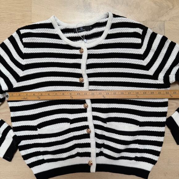 Lillusory Lady Cardigan SZ M Black Cream NWOT Classy Work Classic Preppy - Picture 5 of 7